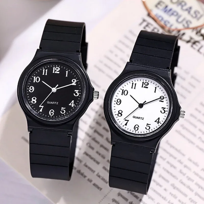 Lux Watch - Montre à quartz de marque simple