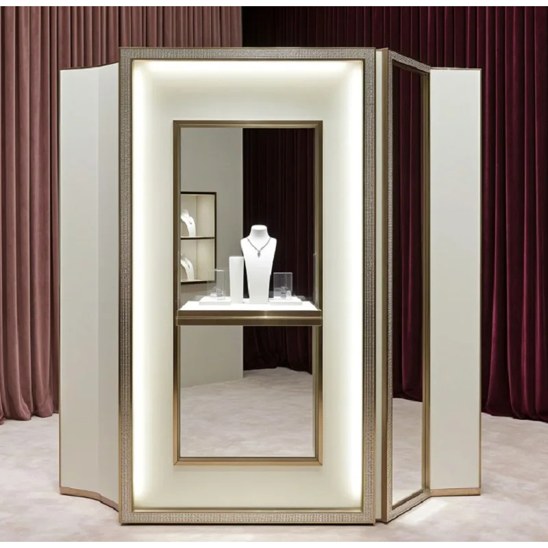 Vitrine à bijoux haute de gamm - Luxury Watch Boutique avis et prix