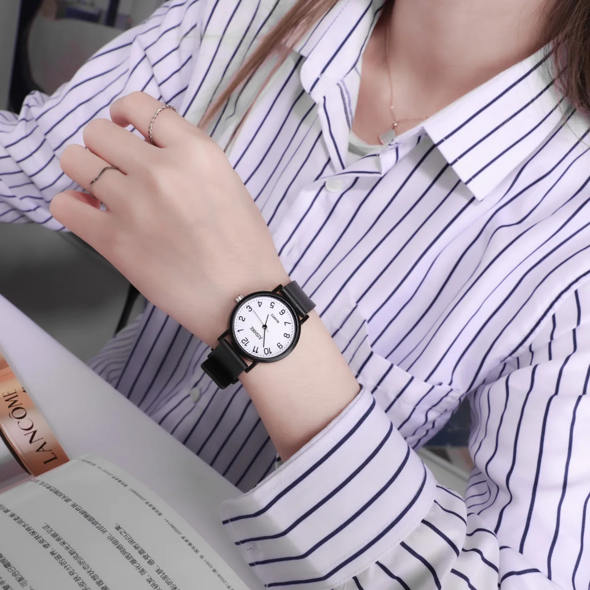 Montre à Quartz noire Simple p - Lux Watch avis et prix